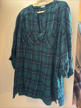 FREE PEOPLE INTIMATELY PLAID TOP🌲